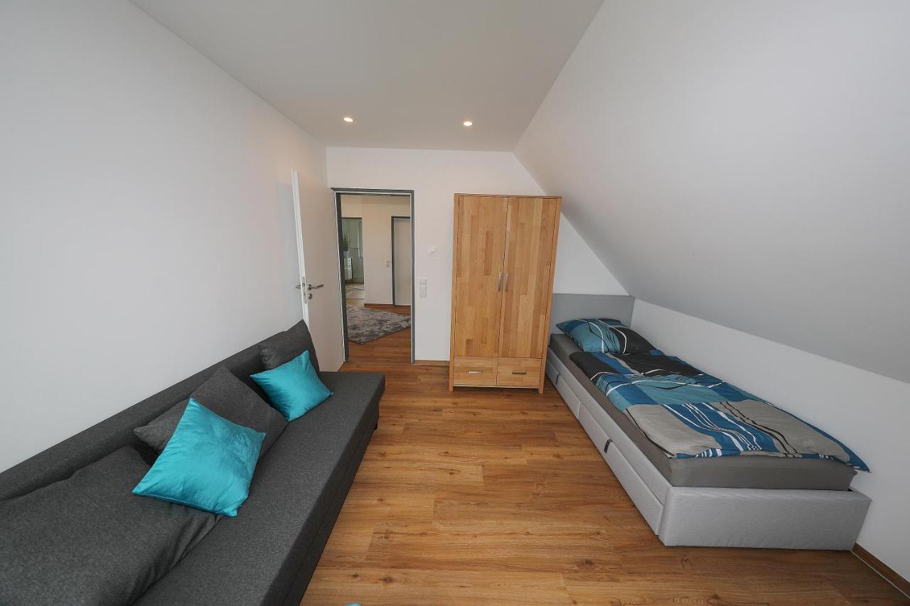 Heimathafen Sillenstede Apartamento Schortens Exterior foto