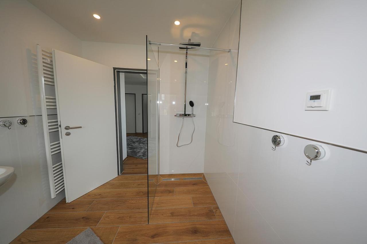 Heimathafen Sillenstede Apartamento Schortens Exterior foto